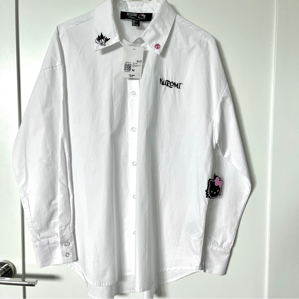 NEW Kuromi x Forever 21 Button Down Long Sleeve Shirt Size M Sanrio